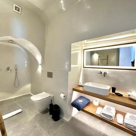 Eteoro * Imerovigli (Santorini)