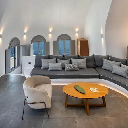 Eteoro Apartahotel Imerovigli (Santorini)